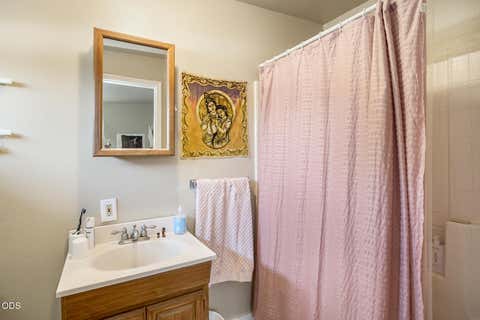 Tiny photo for 947 SW 14th Street, Redmond, OR 97756 (MLS # 220227331)