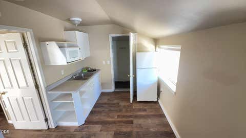 Tiny photo for 947 SW 14th Street, Redmond, OR 97756 (MLS # 220227331)