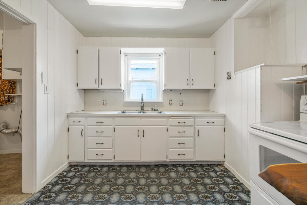 Klamath Falls -Darrow Addition - Commercial Sale