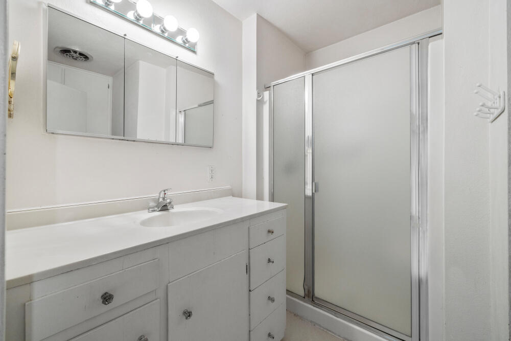 Klamath Falls -Darrow Addition - Commercial Sale