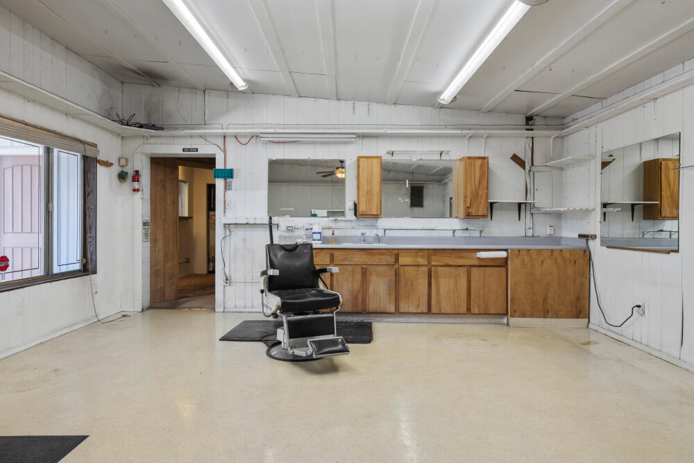 Klamath Falls -Darrow Addition - Commercial Sale