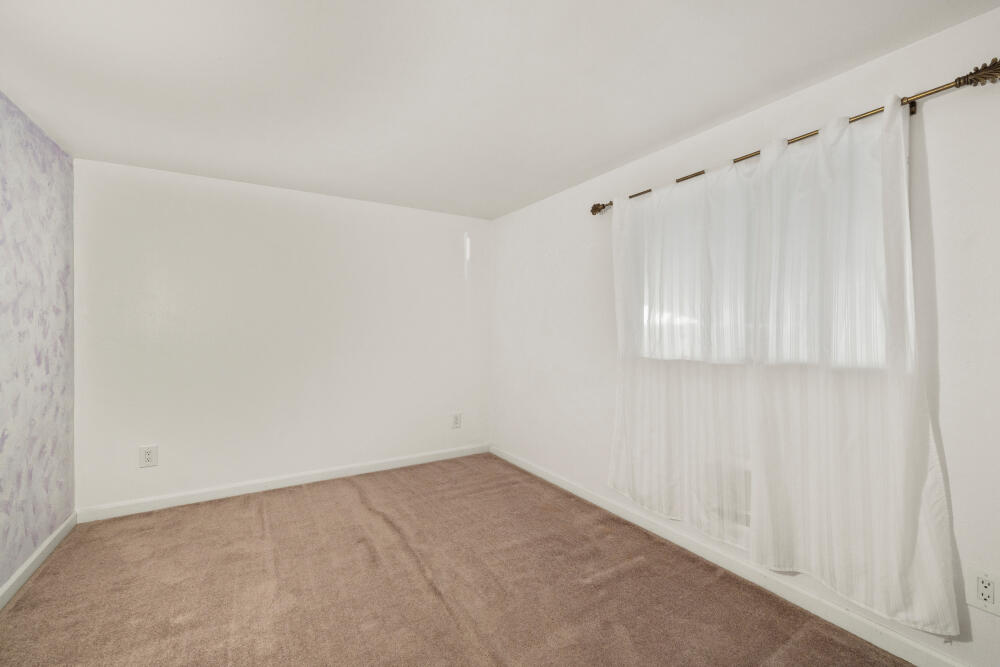 Klamath Falls -Darrow Addition - Commercial Sale