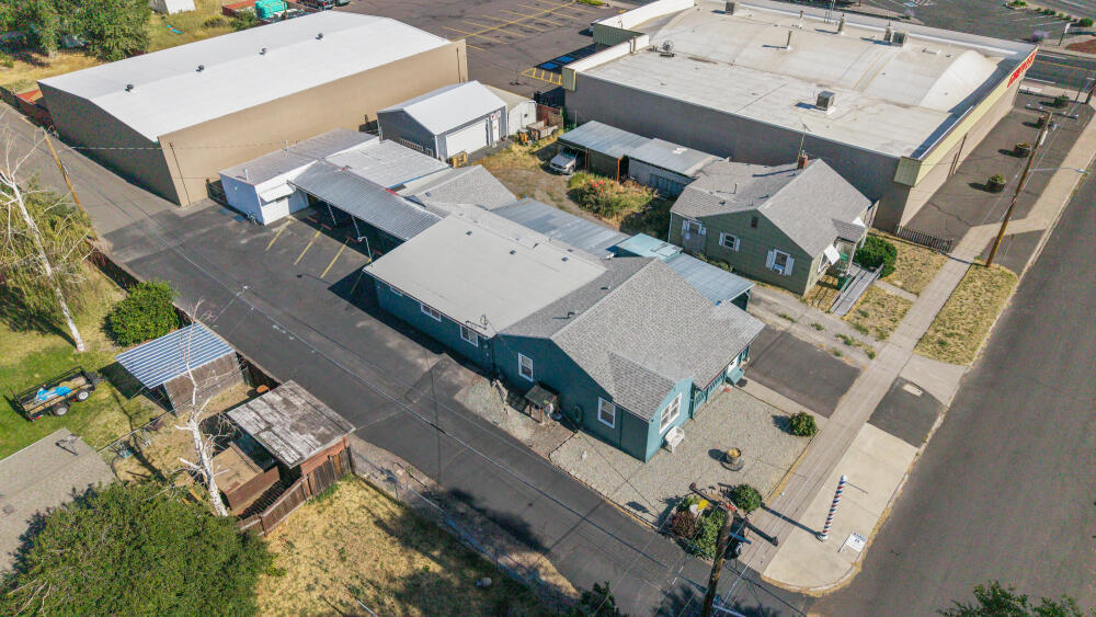 Klamath Falls -Darrow Addition - Commercial Sale
