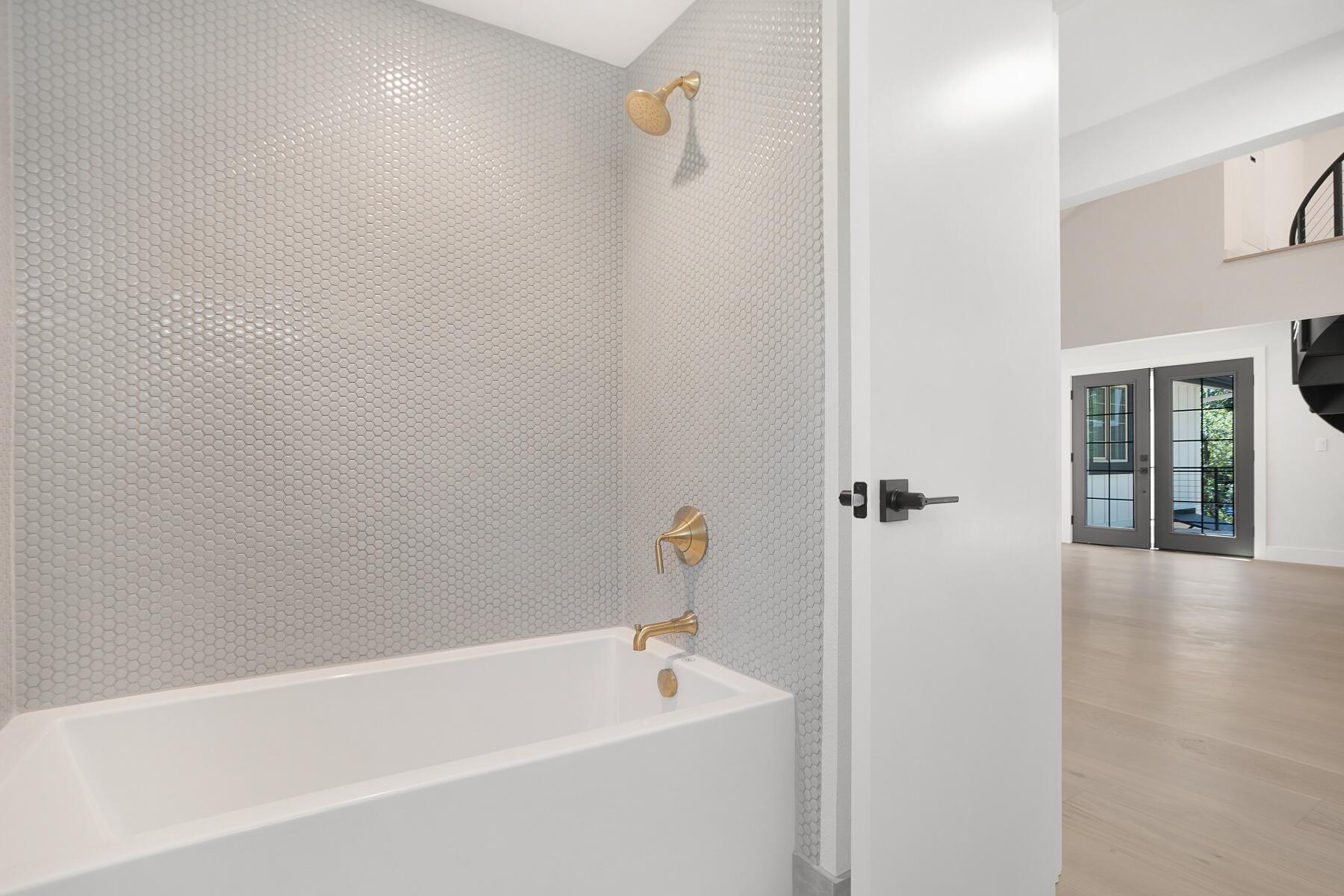 1st Addition Bend Pk - Residential