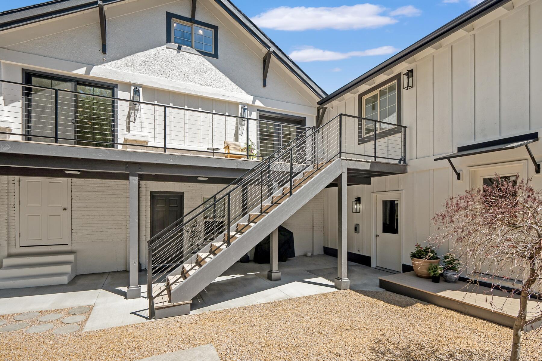 1st Addition Bend Pk - Residential