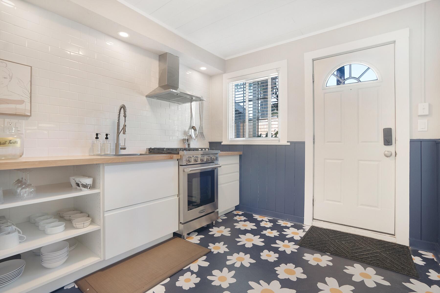 1st Addition Bend Pk - Residential