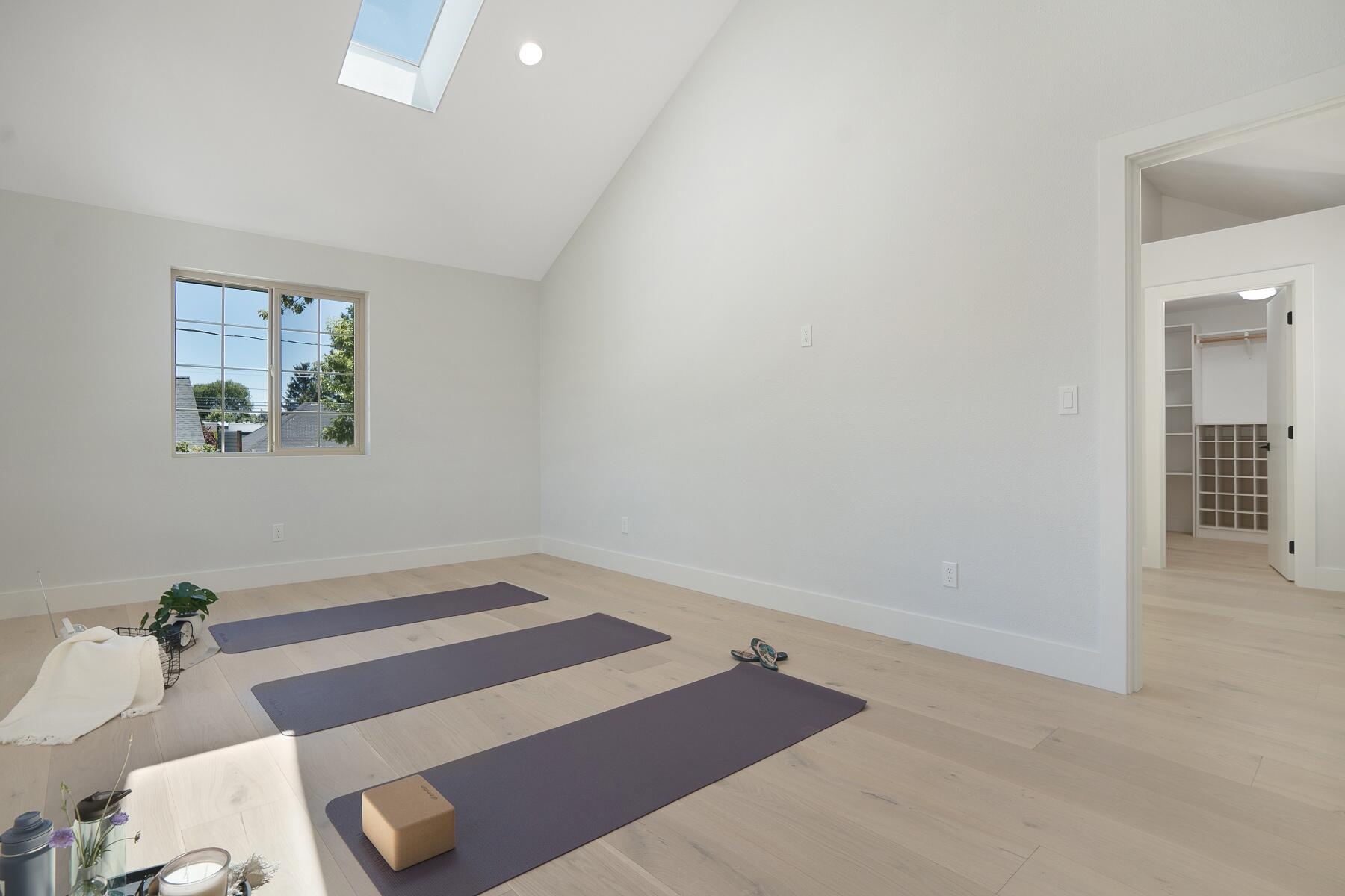 1st Addition Bend Pk - Residential