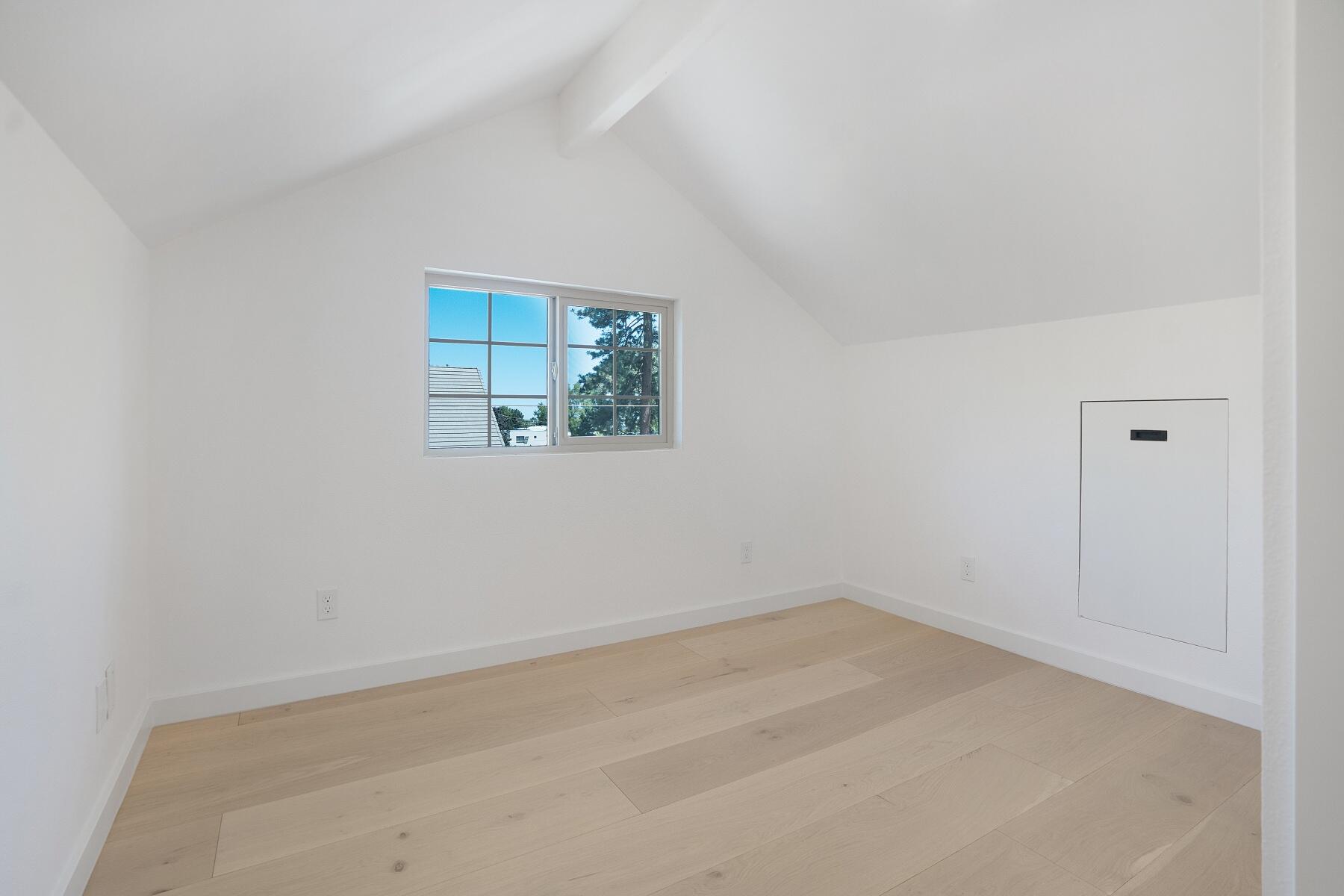 1st Addition Bend Pk - Residential