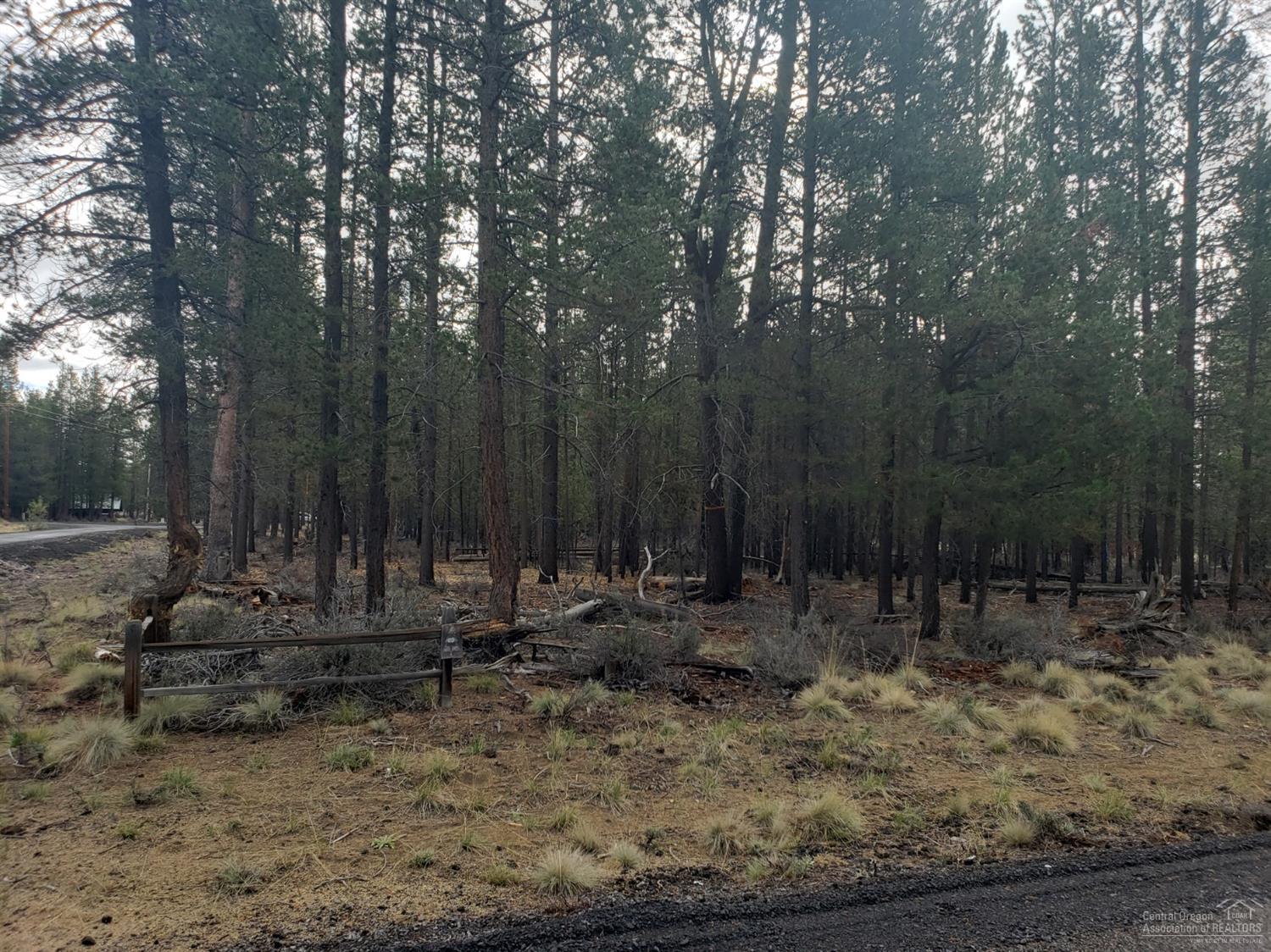 Split Rail Ranchos - Land