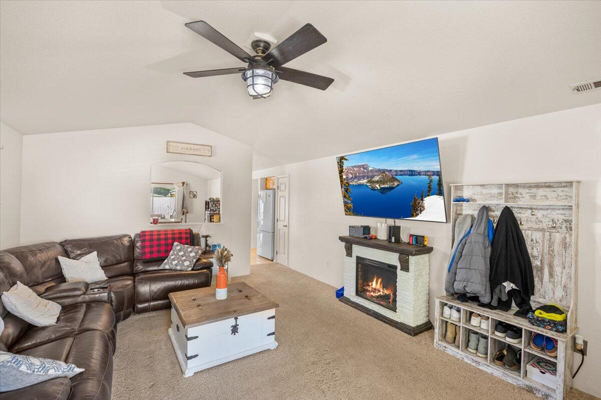 Falcon Meadows - Residential