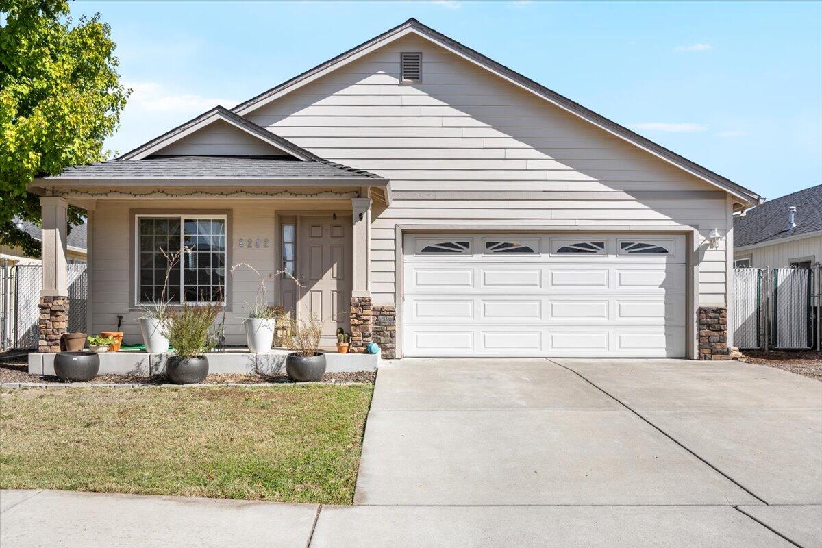 Falcon Meadows - Residential