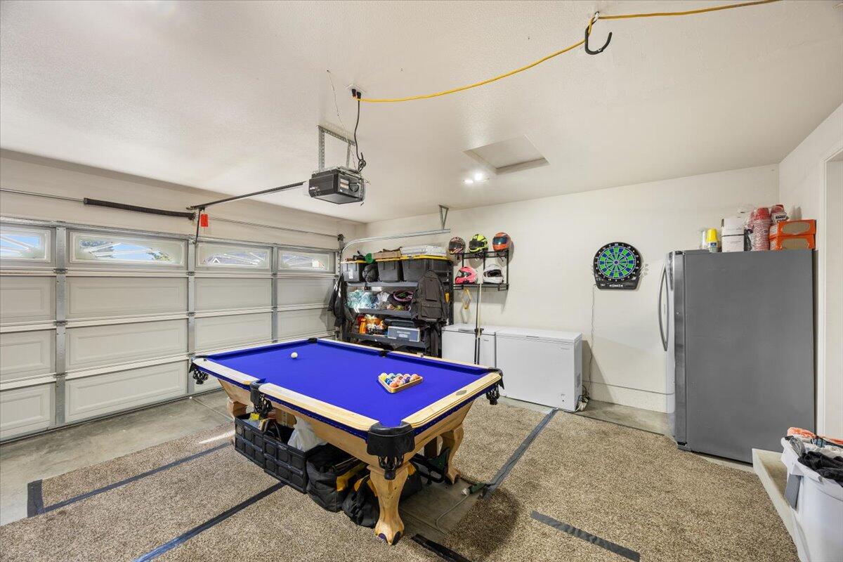 Falcon Meadows - Residential