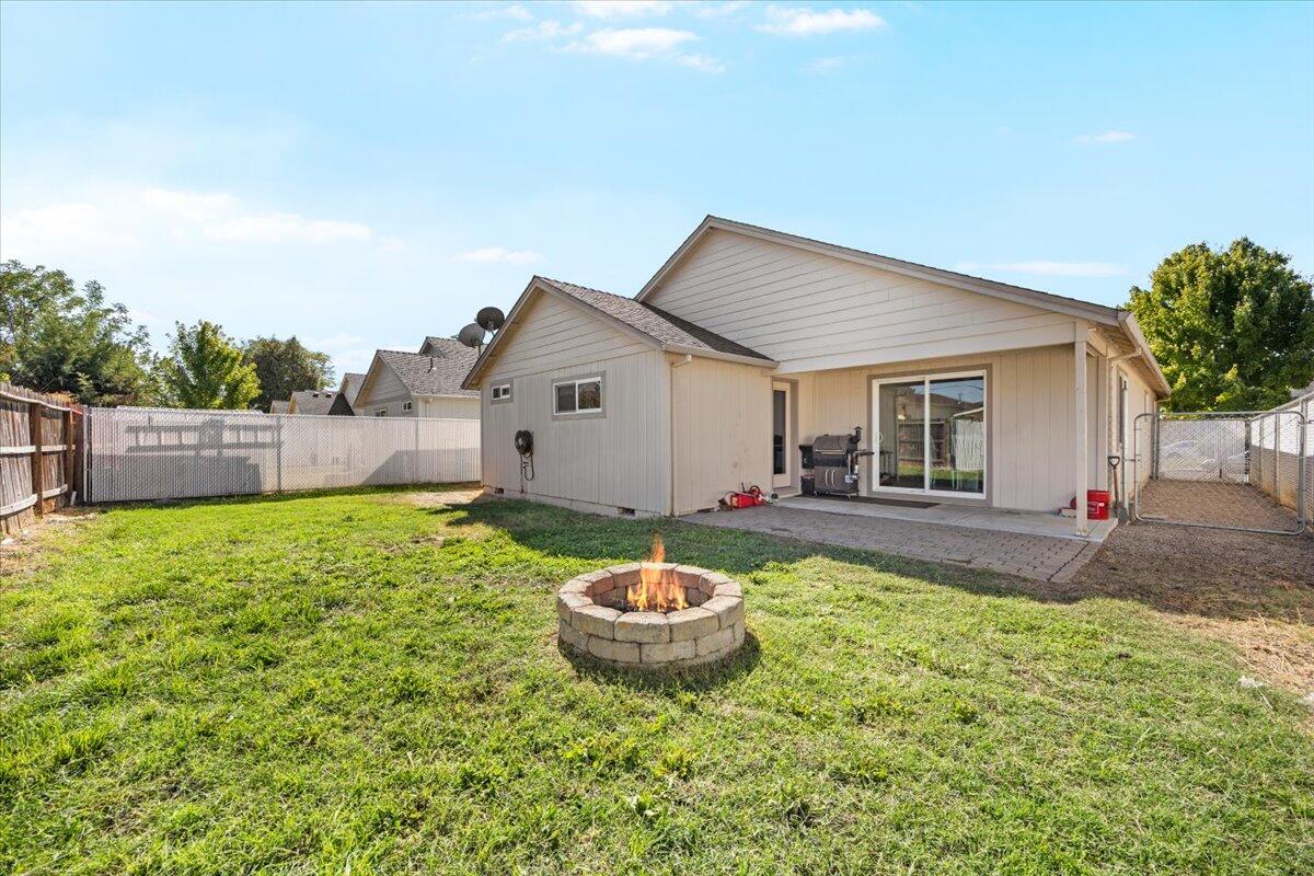 Falcon Meadows - Residential