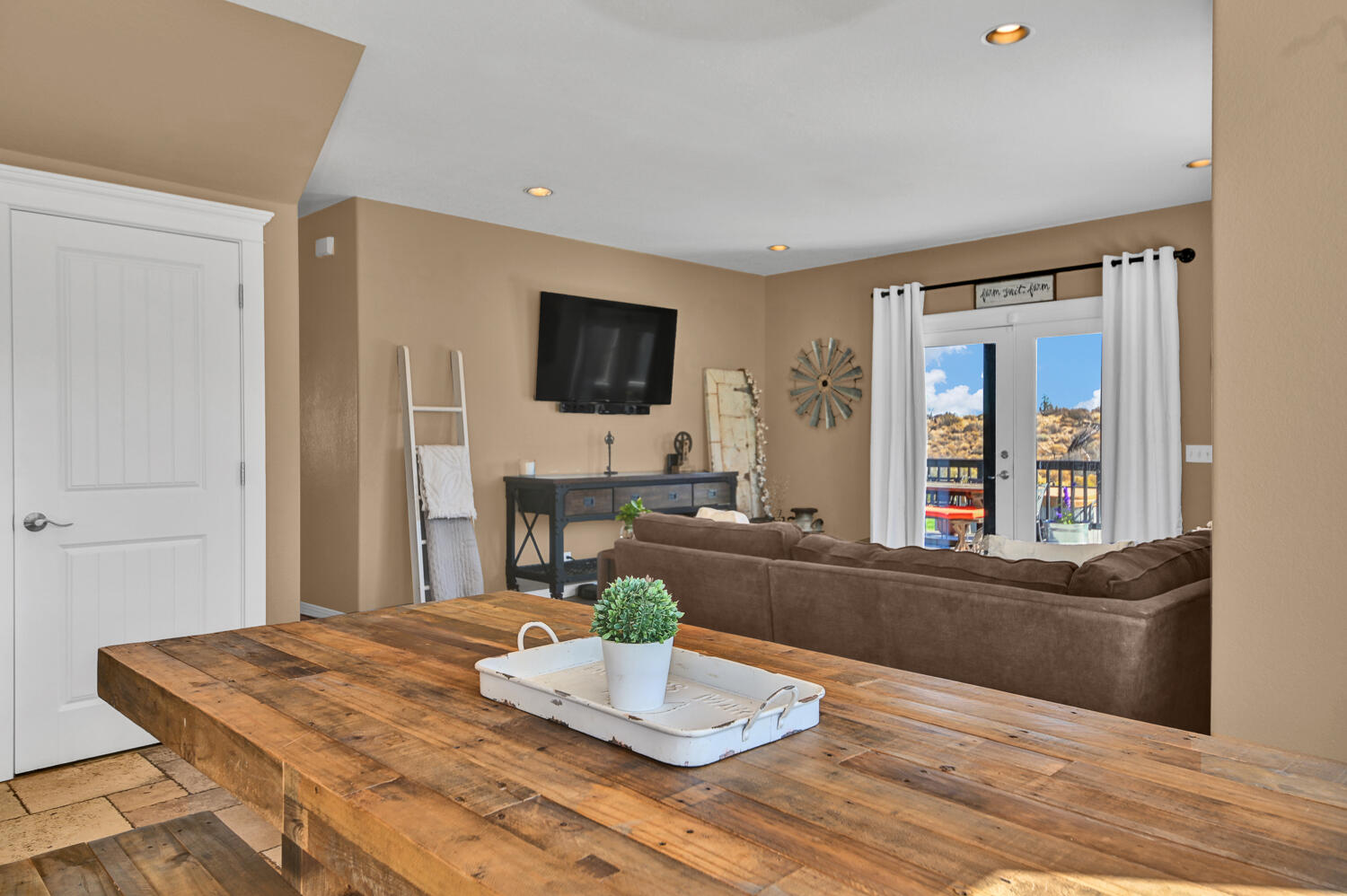 Sundance East - Residential