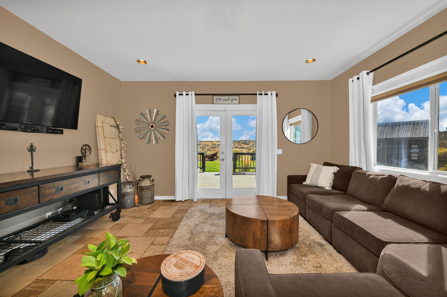 Sundance East - Residential