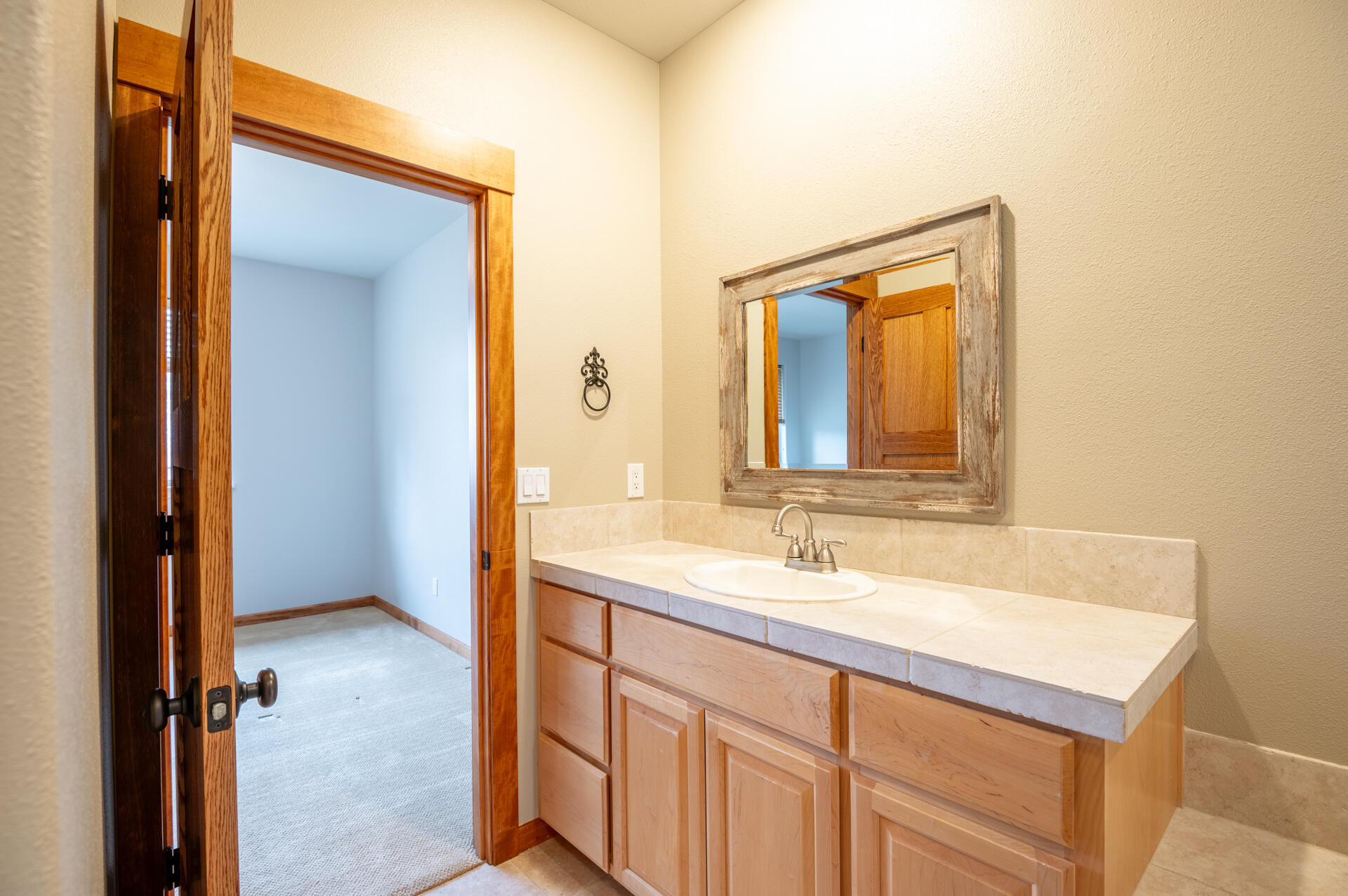 Broken Top - Residential