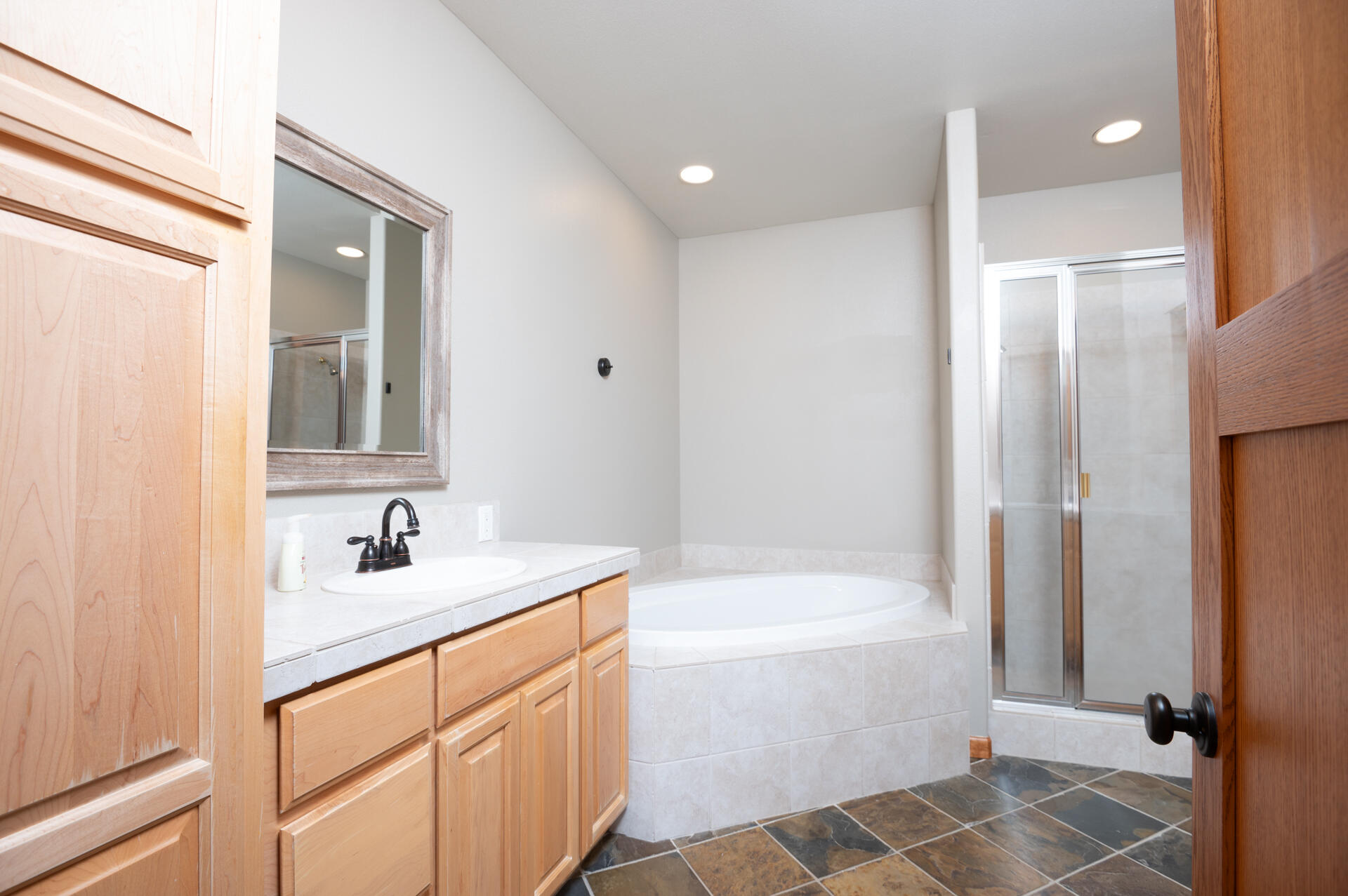 Broken Top - Residential