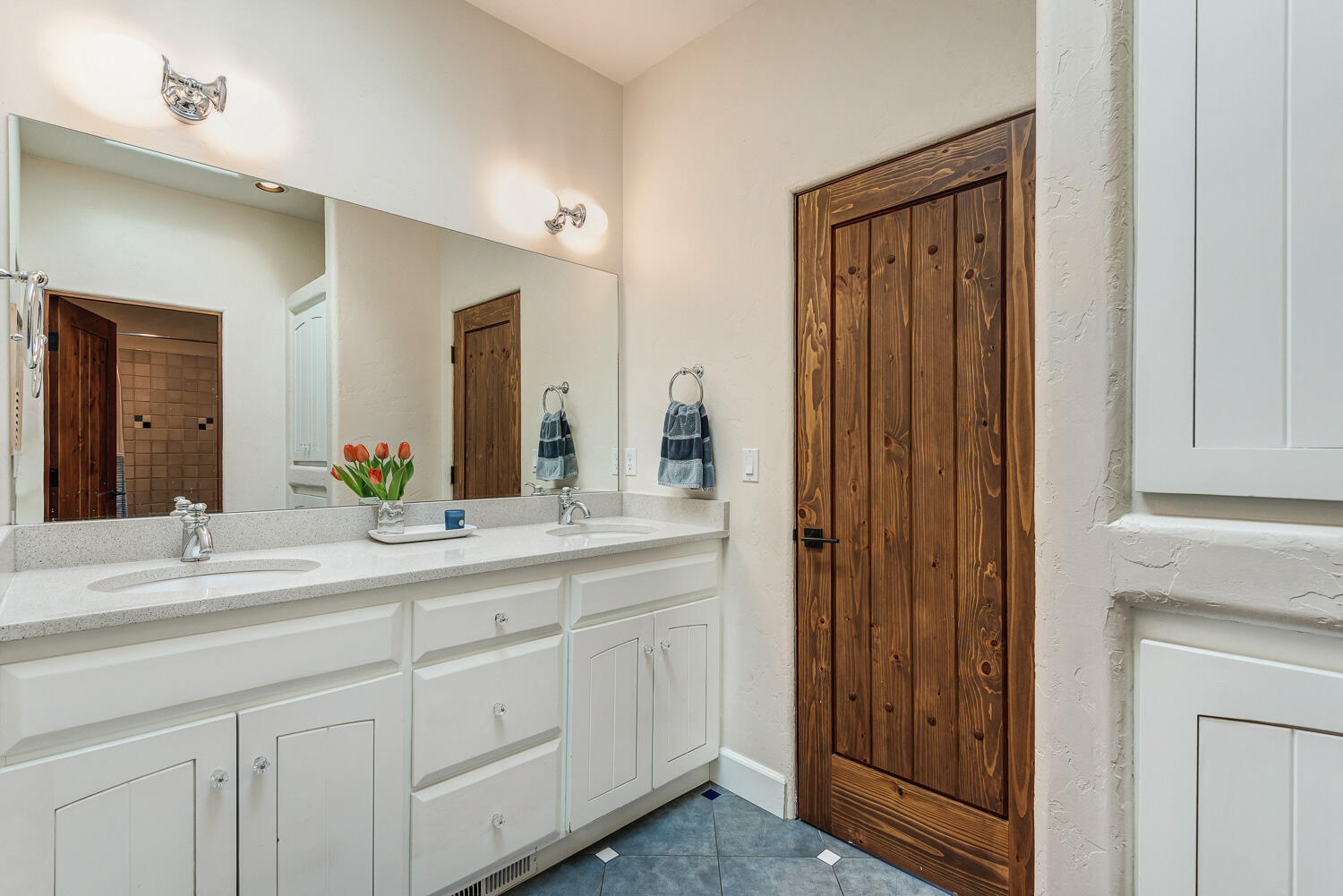 Broken Top - Residential