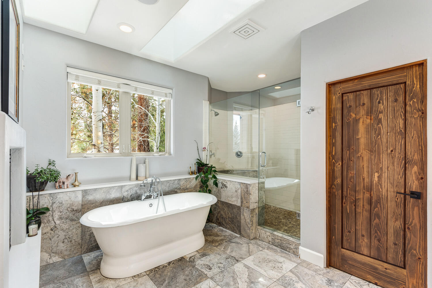 Broken Top - Residential