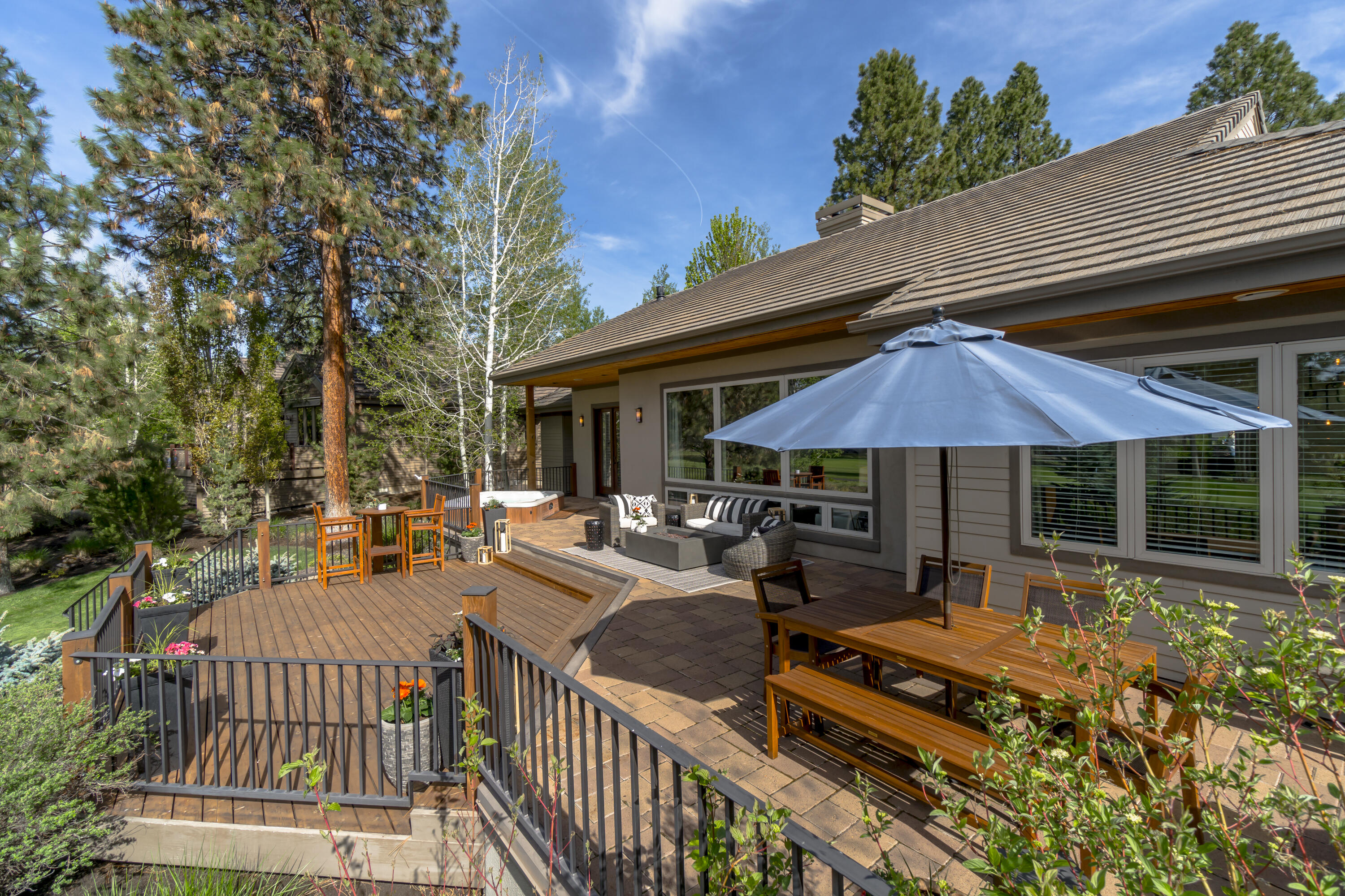 Broken Top - Residential