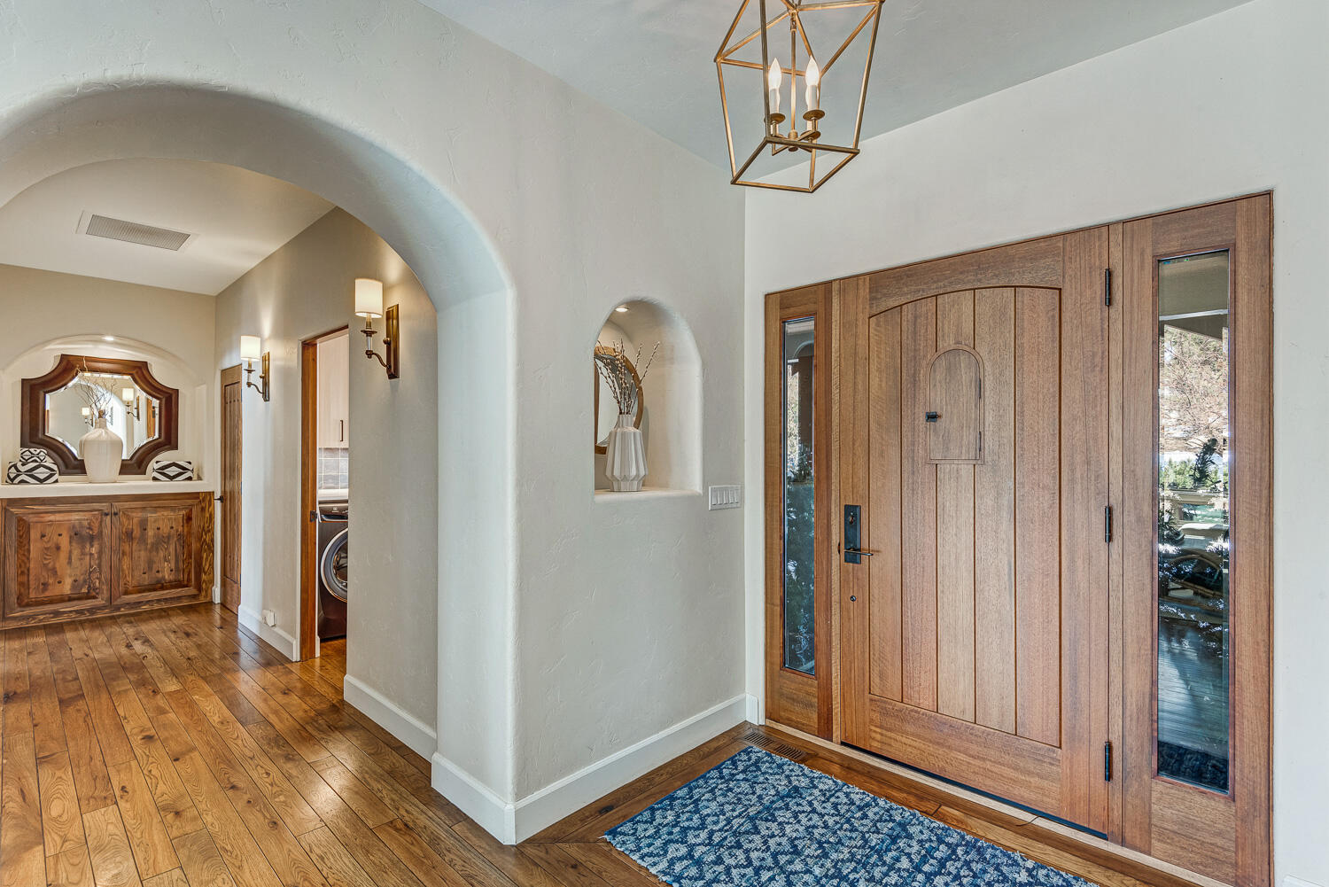 Broken Top - Residential