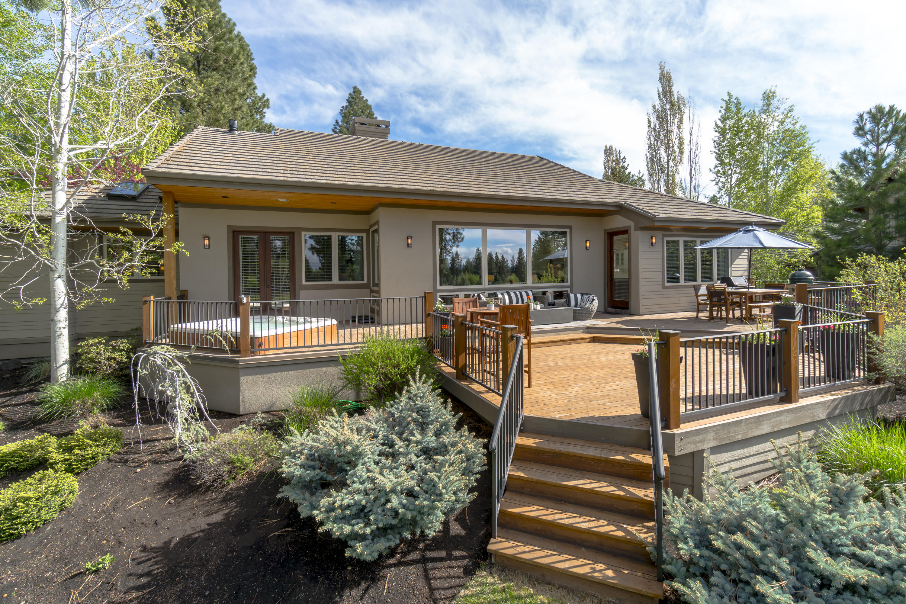 Broken Top - Residential