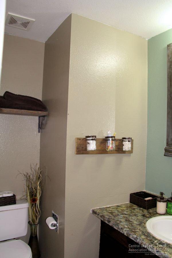 Madras Ranchos - Residential