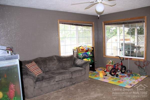 Madras Ranchos - Residential