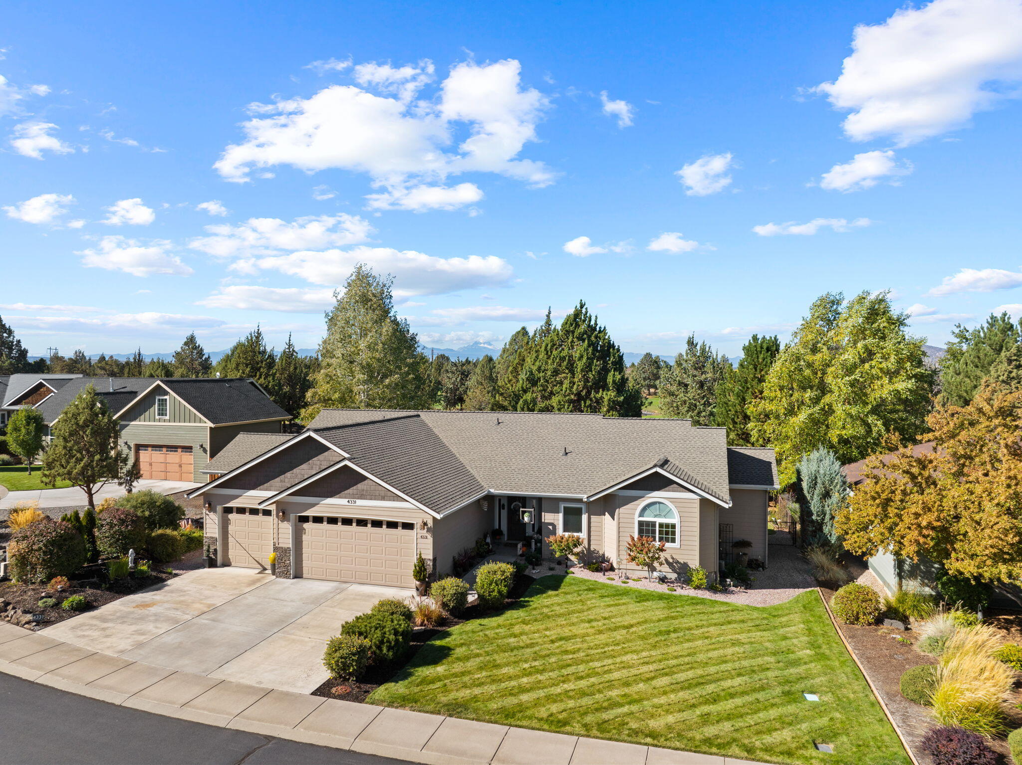 Greens At Redmond - Residential