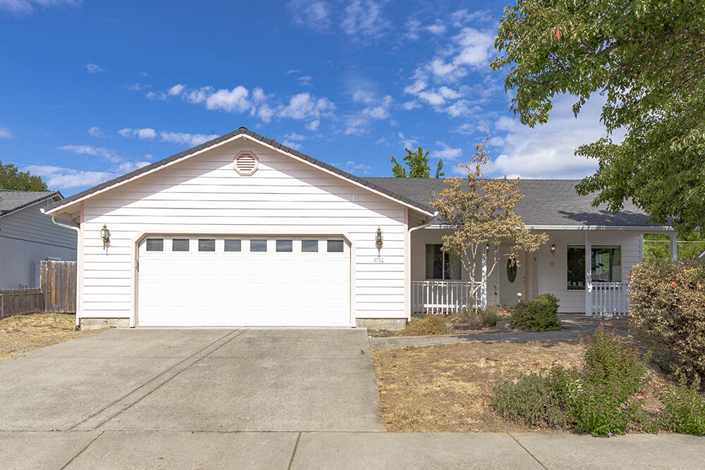 Blue Moon Estates - Residential