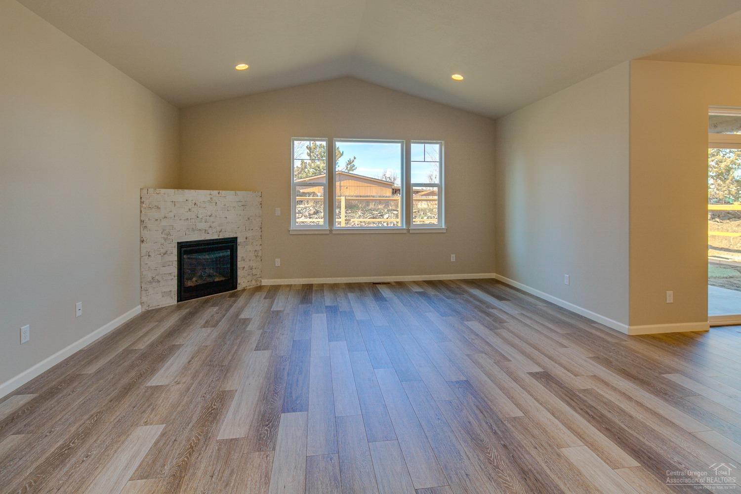 Canyon Rim Village - Residential