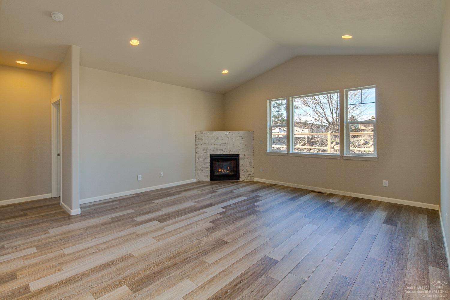 Canyon Rim Village - Residential