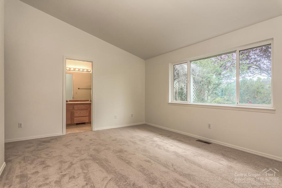 Justin Glen - Residential