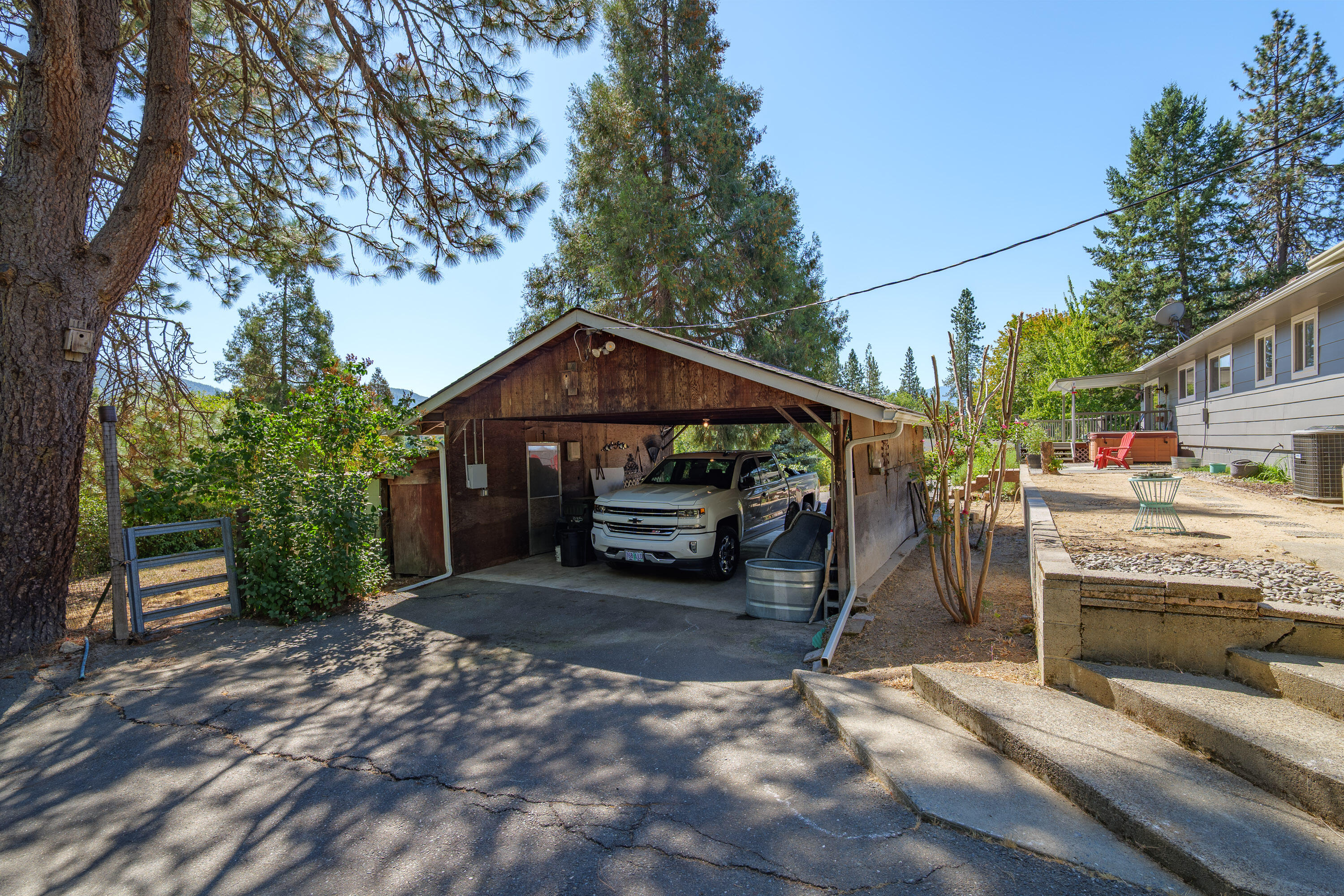 Rogueland Gardens Subdivisiondivsion - Residential