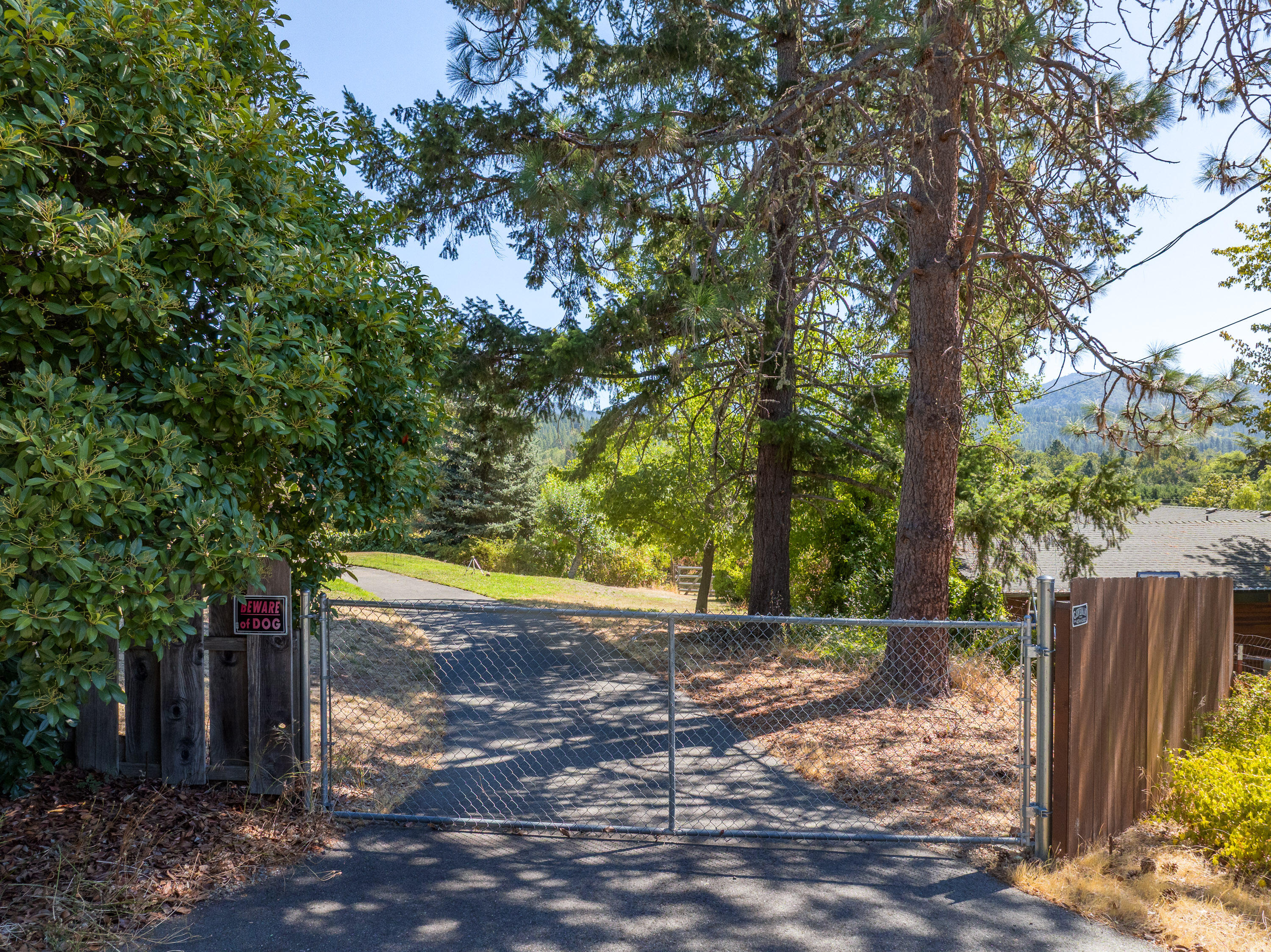 Rogueland Gardens Subdivisiondivsion - Residential