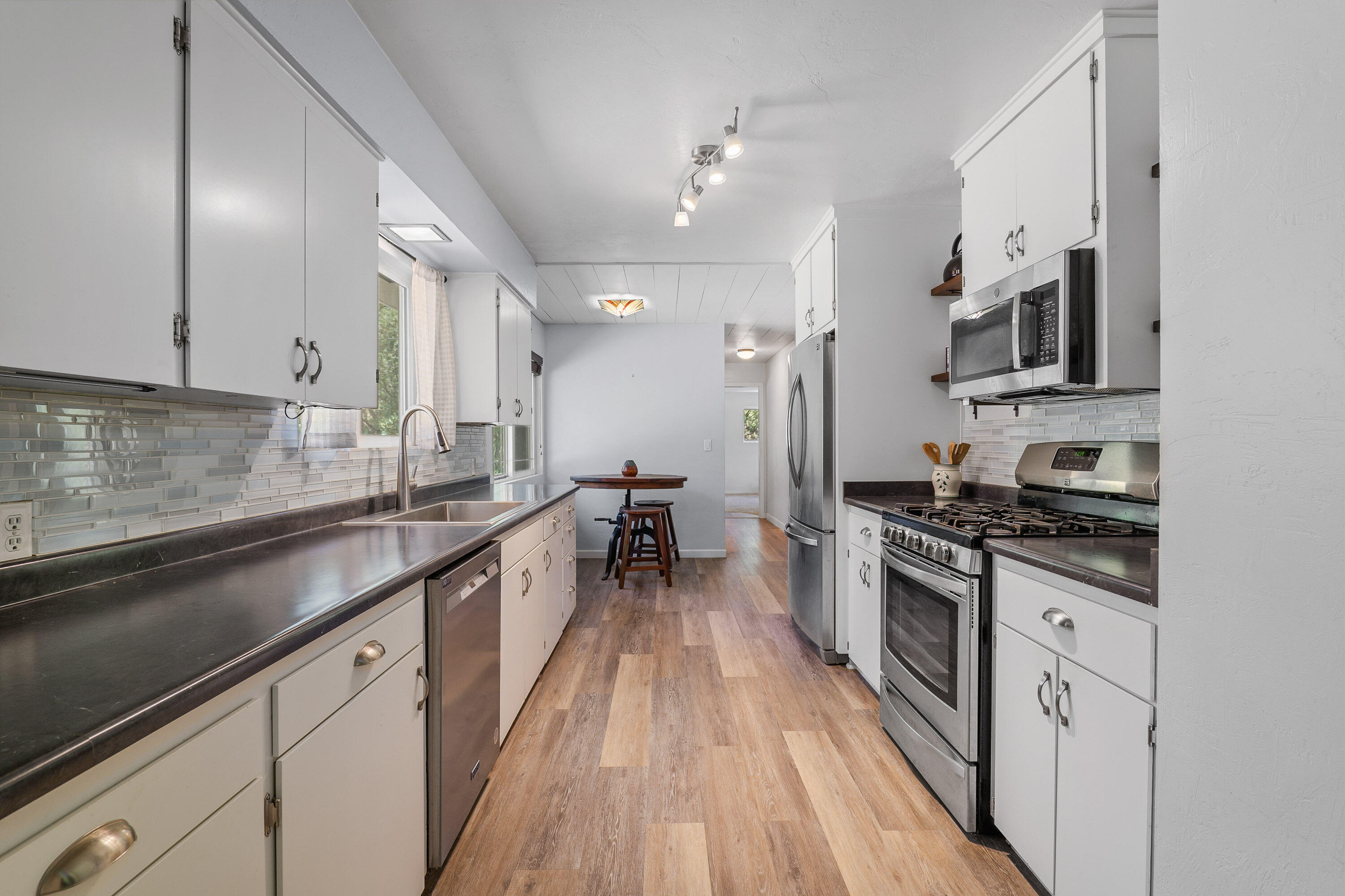 Rogueland Gardens Subdivisiondivsion - Residential