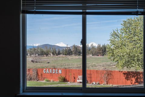 Tiny photo for 2113 NW 22nd Street, Redmond, OR 97756 (MLS # 220219579)