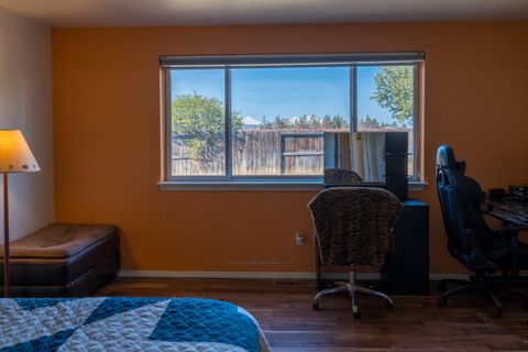 Tiny photo for 2113 NW 22nd Street, Redmond, OR 97756 (MLS # 220219579)