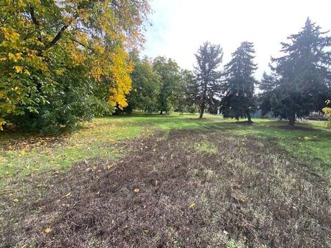 Tiny photo for 3358 Bursell Road, Central Point, OR 97502 (MLS # 220212520)