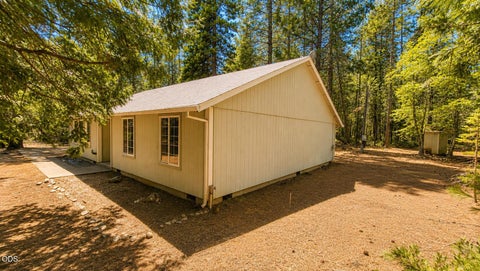 Tiny photo for 1110 Naue Way, OBrien, OR 97534 (MLS # 220222876)