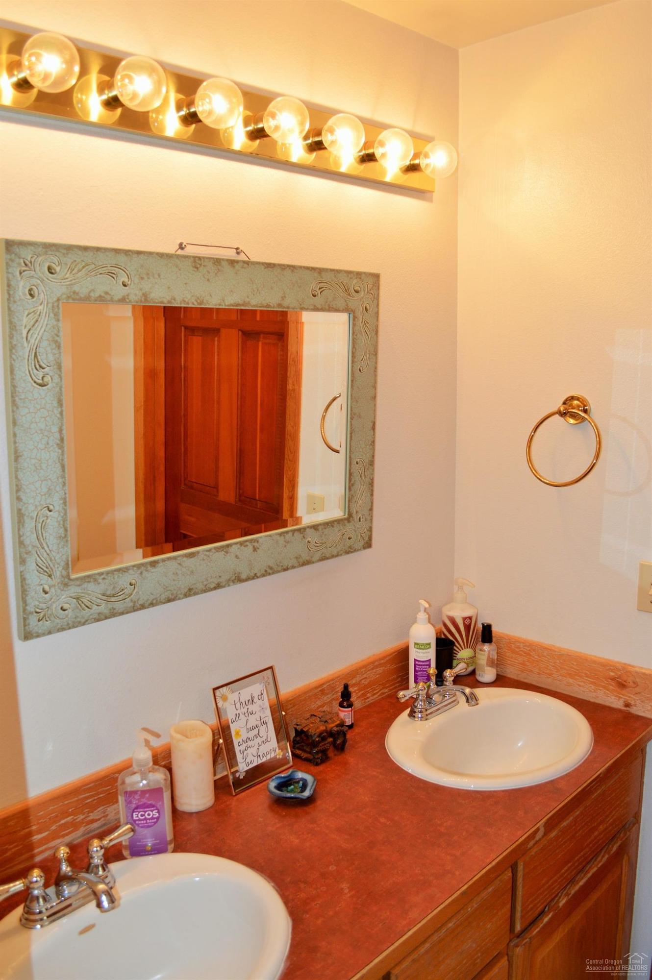 Pettigrew Highlands - Residential