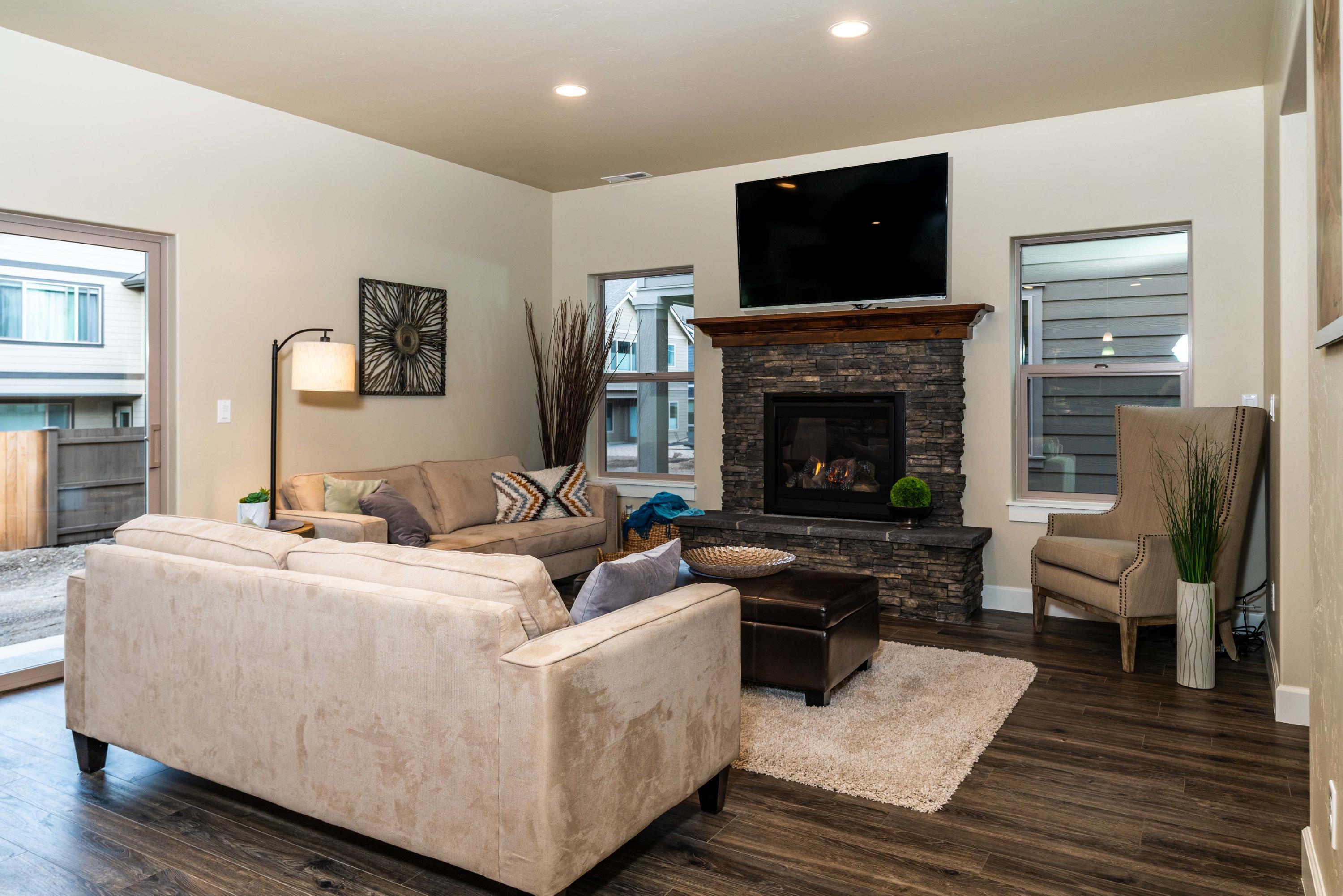 Stone Creek - Residential