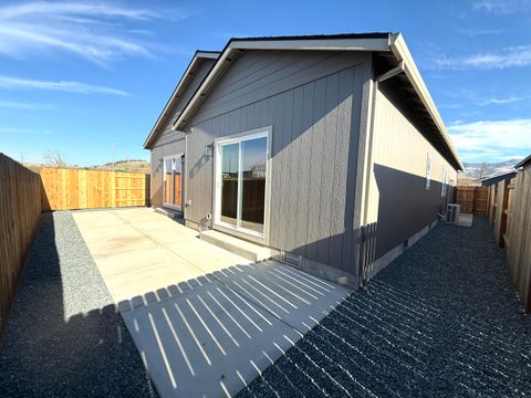 Tiny photo for 337 Quail Circle, Talent, OR 97540 (MLS # 220212162)