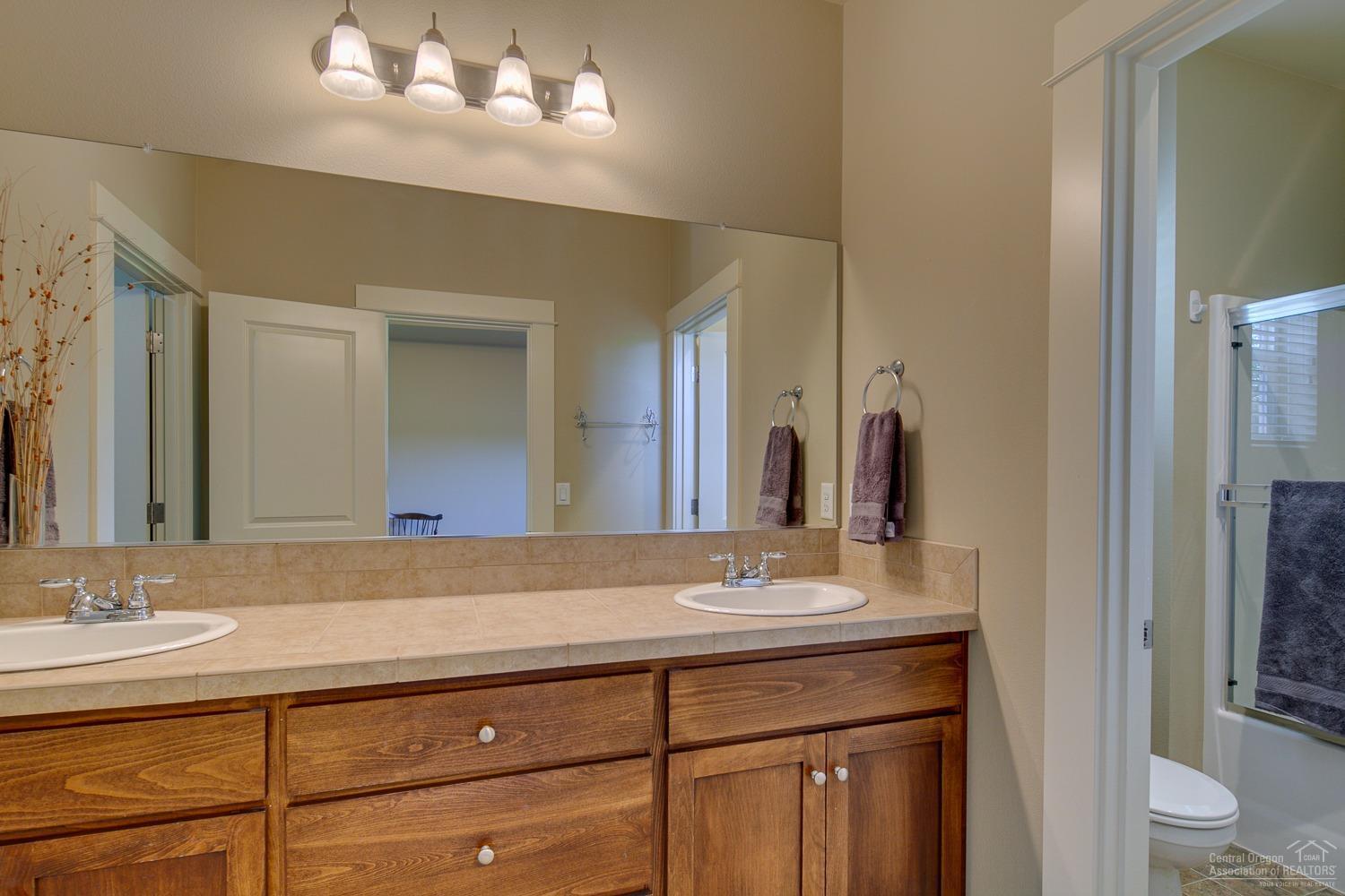 Summit Crest - Residential