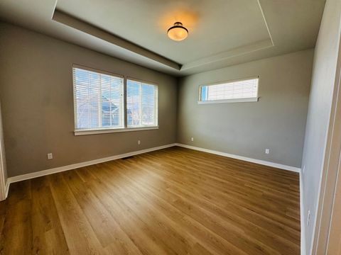 Tiny photo for 1386 NE Wilshire Drive #118, Prineville, OR 97754 (MLS # 220216918)