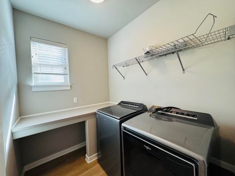 Tiny photo for 1386 NE Wilshire Drive #118, Prineville, OR 97754 (MLS # 220216918)