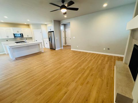 Tiny photo for 1386 NE Wilshire Drive #118, Prineville, OR 97754 (MLS # 220216918)