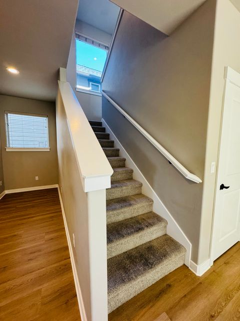 Tiny photo for 1386 NE Wilshire Drive #118, Prineville, OR 97754 (MLS # 220216918)