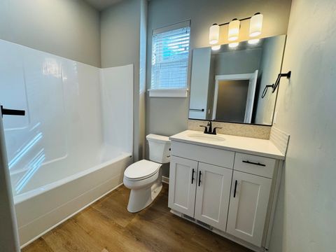 Tiny photo for 1386 NE Wilshire Drive #118, Prineville, OR 97754 (MLS # 220216918)