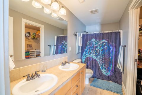 Tiny photo for 1334 SW Rimrock Way, Redmond, OR 97756 (MLS # 220215755)